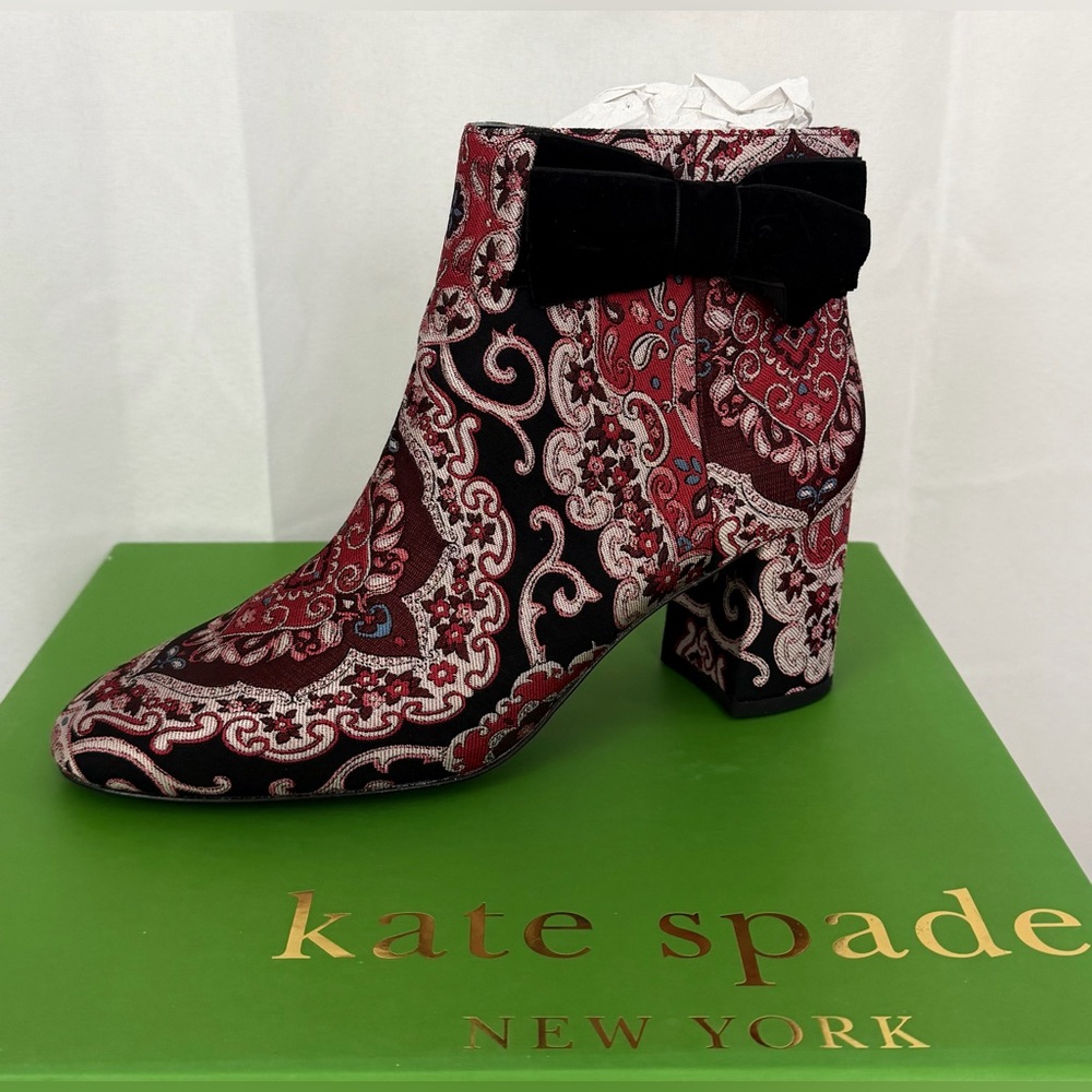 Kate Spade Holly Red &Black Paisley Brocade Fabric Ankle Boots with Bow 8.5M NWT - Picture 3 of 11